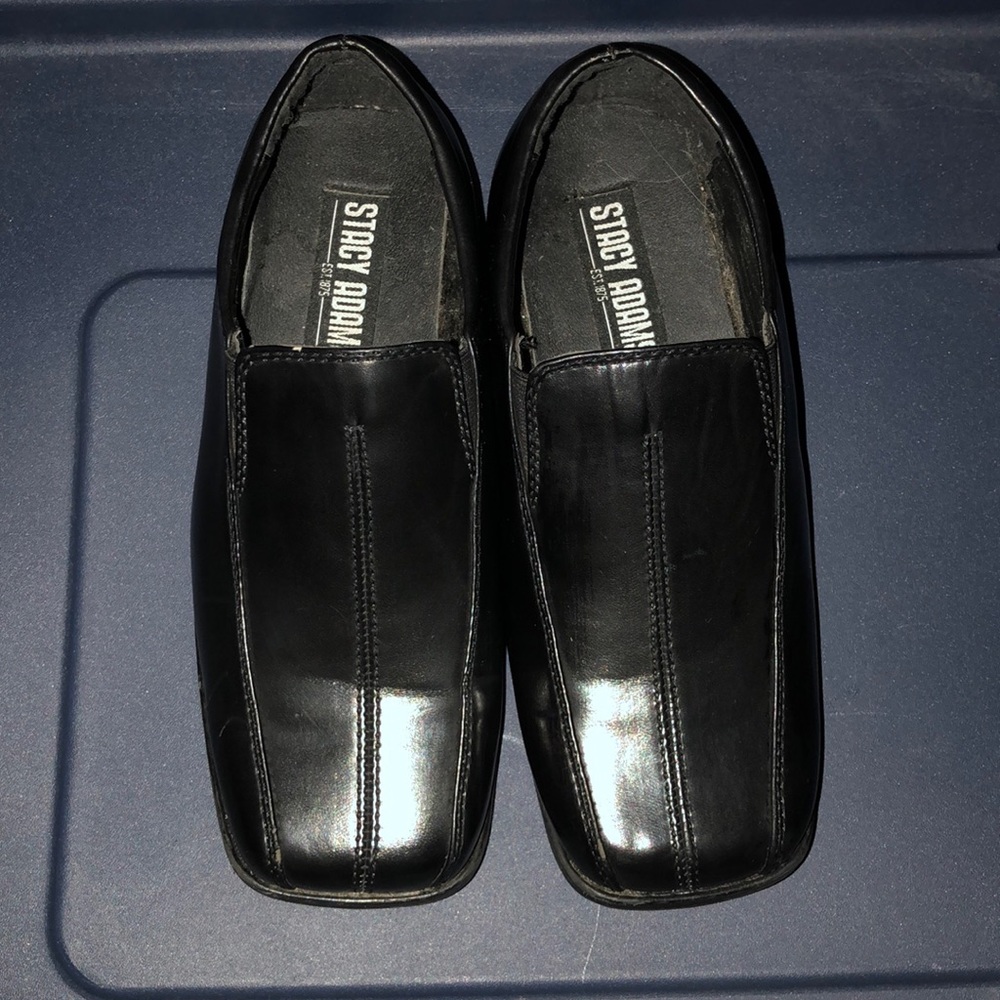 Boys shoes good condition. Worn only once